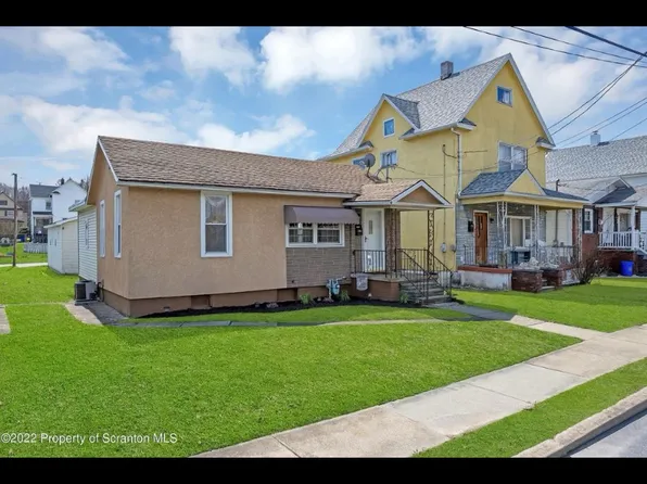 2029 Dorothy St, Scranton, PA 18504