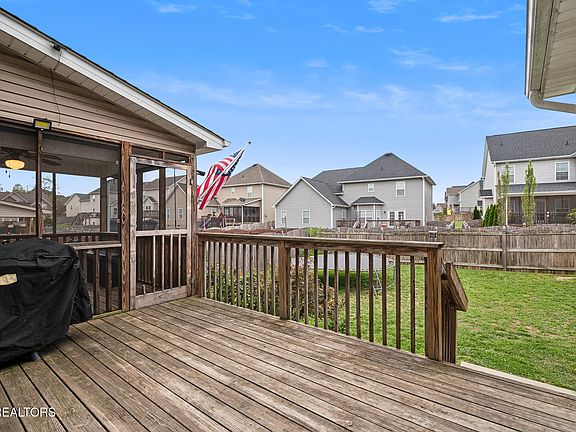 4th image of 1719 Yearling Rd
