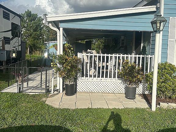5th image of 14400 W Colonial Dr #187
