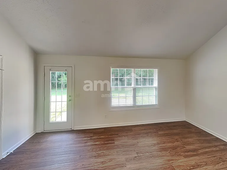 4020 Snowbird Dr — Photo 6