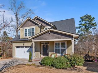 306 Lake Geneva Ct, Fuquay Varina, NC 27526
