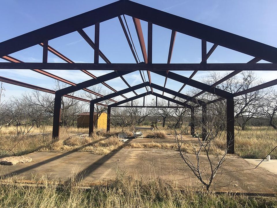 1st image of 10893 Twin Lakes Ln