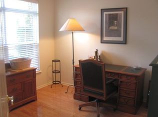 42 Coneflower Ln, Princeton Junction, NJ 08550