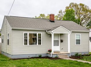 308 Jackson Ave, Elkton, VA 22827