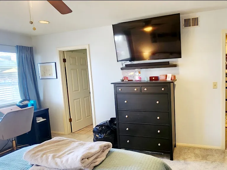 830 N Juanita Ave #4 — Photo 18