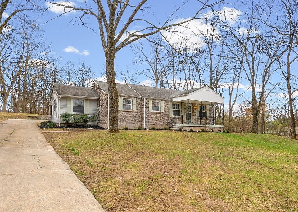 1st image of 1225 Currey Rd