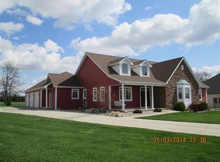 2160 Burning Tree Cir, Owosso, MI 48867