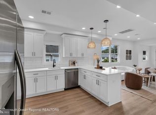 30 Simpson Ave, Atlantic Highlands, NJ