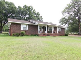 617 Old Brickyard Rd, Greenwood, SC 29649