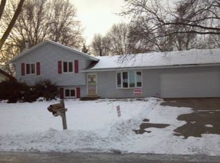 10803 102nd Ave N, Maple Grove, MN 55369