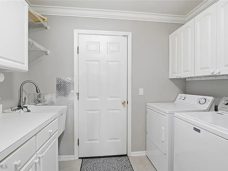 11041 Iron Horse Way — Photo 29