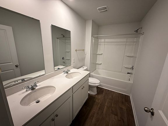 5th image of 341 Bering Ln