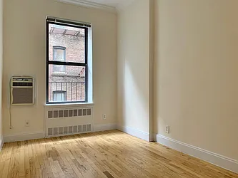 Rented by PocketBroker Inc