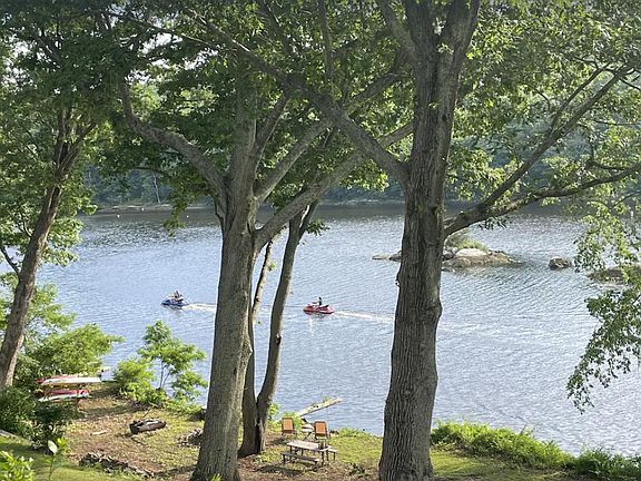 View from upper yard of the lower yard (direct waterfront) alongside the Niantic River.