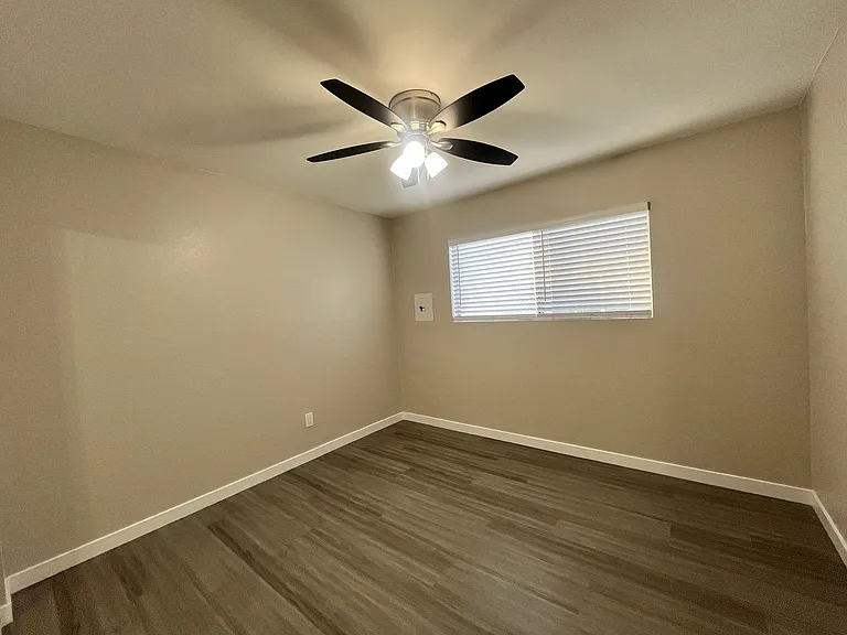 1604 N Henderson Ave #7 — Photo 13