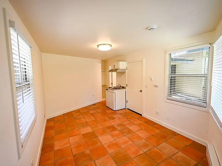 24682 Dolores St — Photo 2