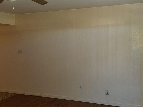 5th image of 1109 NW Lincoln Ave APT 25
