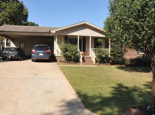 215 Western Hills Dr, Searcy, AR 72143