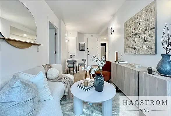 Rented by Hagstrom Management Inc | media 1