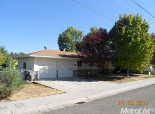 175 S McDaniel Dr, Auburn, CA 95603
