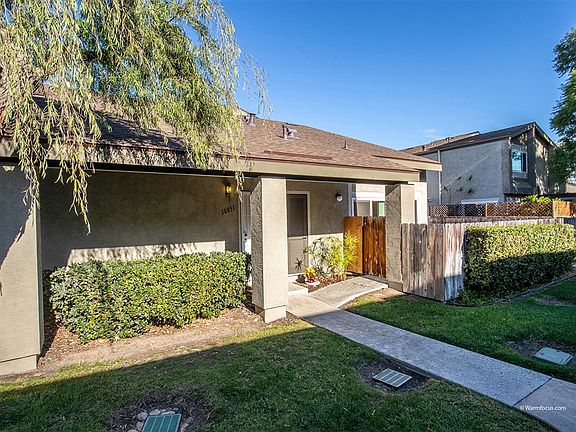 2nd image of 10851 Macouba Pl