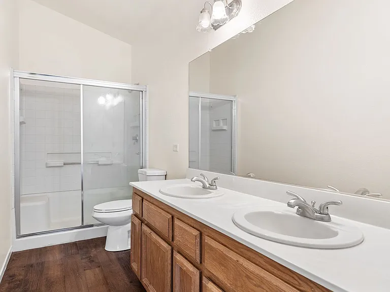 5710 Fox Creek Dr — Photo 15