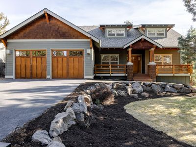 2752 Champion Cir, Bend, OR, 97703