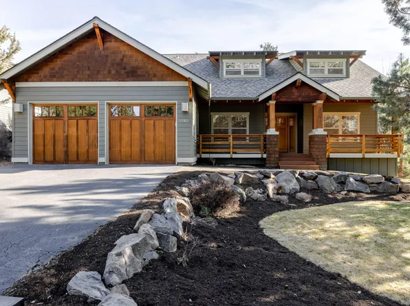2752 Champion Cir, Bend, OR 97703