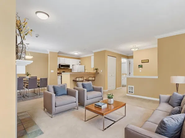 31500 33rd Place SW #G202, Federal Way, WA 98023