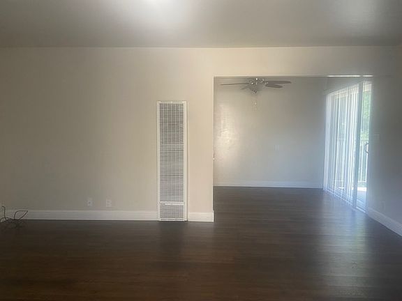 4th image of 2090 Sahara Way APT 10