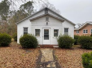 311 Charles Ave, Kingstree, SC 29556