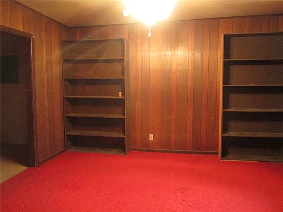 5th image of 9305 San Lorenzo Ave