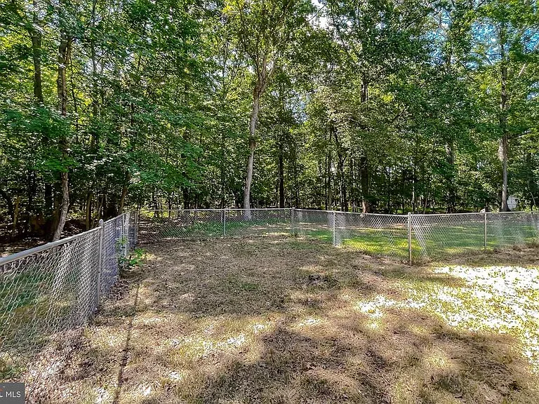 22373 Enoch Rd — Photo 62