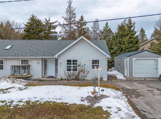 37 Hilltop Dr, Hampton, NB E5N5P1