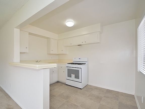 3rd image of 2321 Carnegie Ln APT 1
