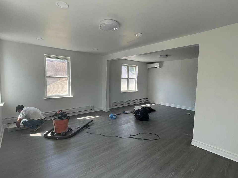 1st image of 33-36 164th St Floor 2
