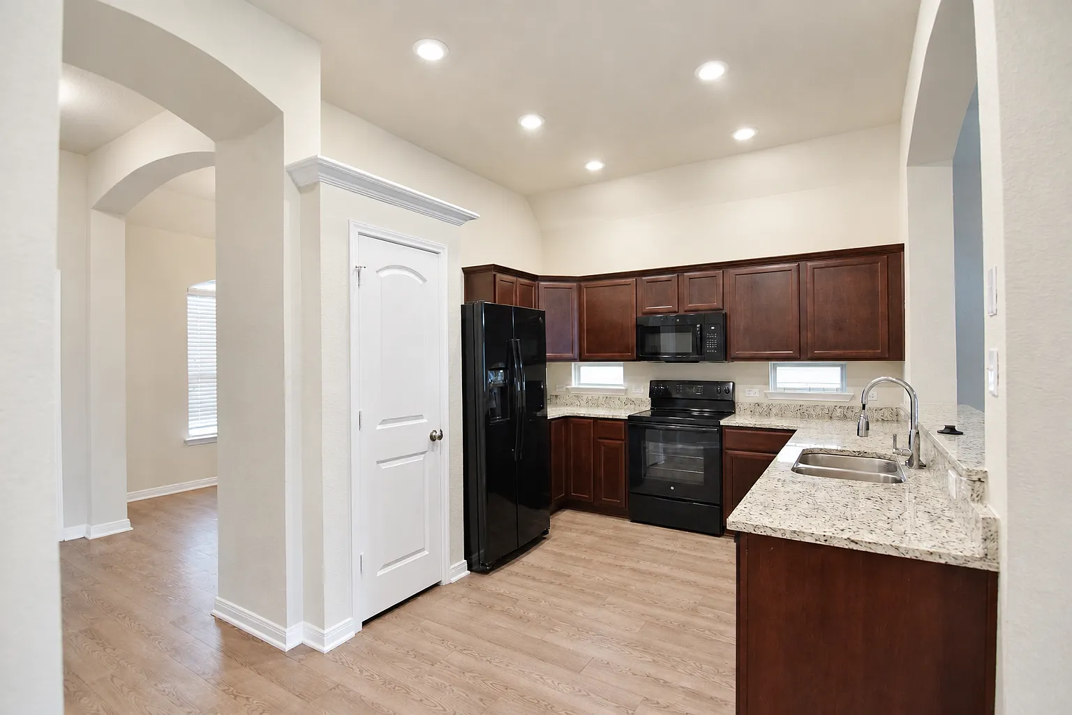 3410 Addison St, Killeen — Photo 4