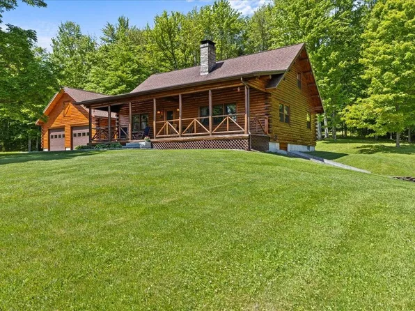 11 Clark Road, Underhill, VT 05489