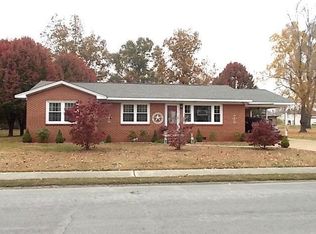 104 Cecil St, Scottsboro, AL 35768