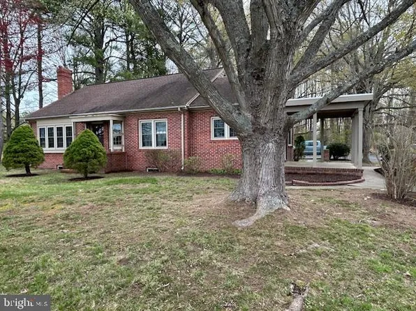 7447 Ocean Gtwy, Easton, MD 21601