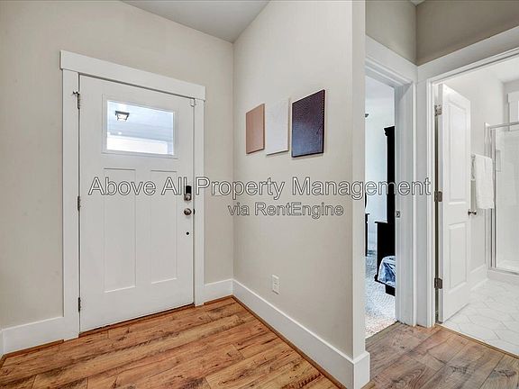 5th image of 4408 Walker Hallow St