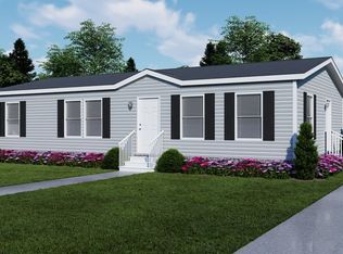 6940 Shamley Ave, Belmont, MI 49306