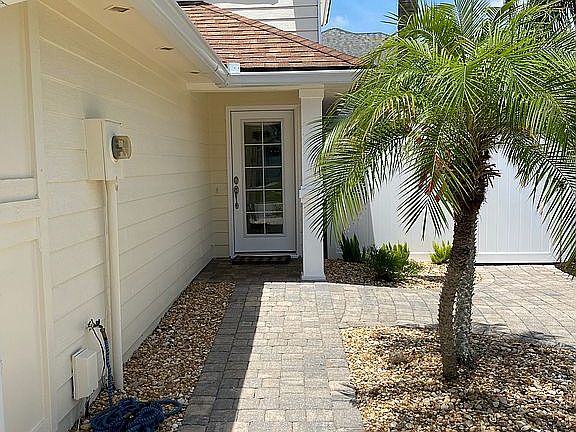 2nd image of 184 Solano Cay Cir