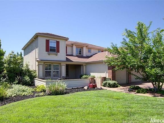 3rd image of 217 Hance Ct