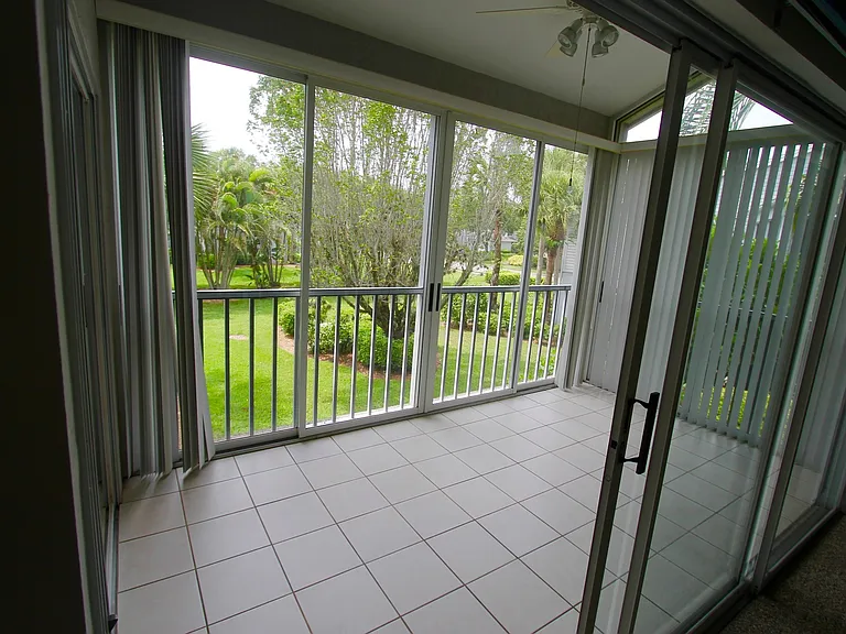 2880 Citrus Lake Dr #Q-201 — Photo 18