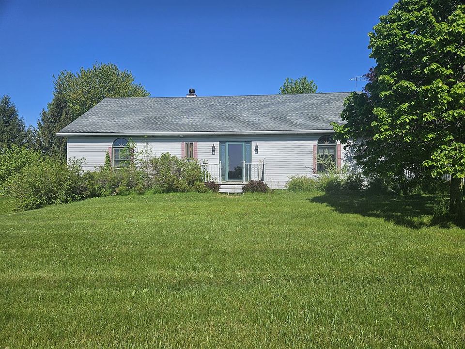 2nd image of 6215 Johnson Rd