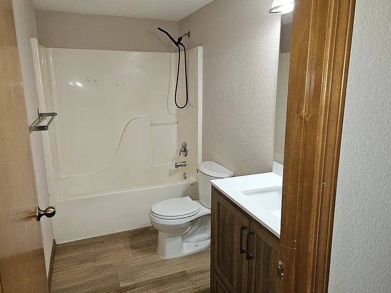 2334 Island Dr NW — Photo 14