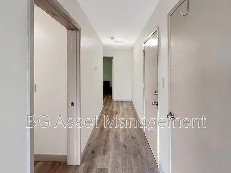 50 Frey Pl #5 — Photo 24