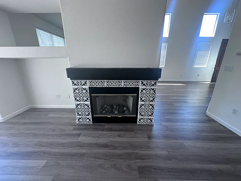 6616 Trailway Way — Photo 5