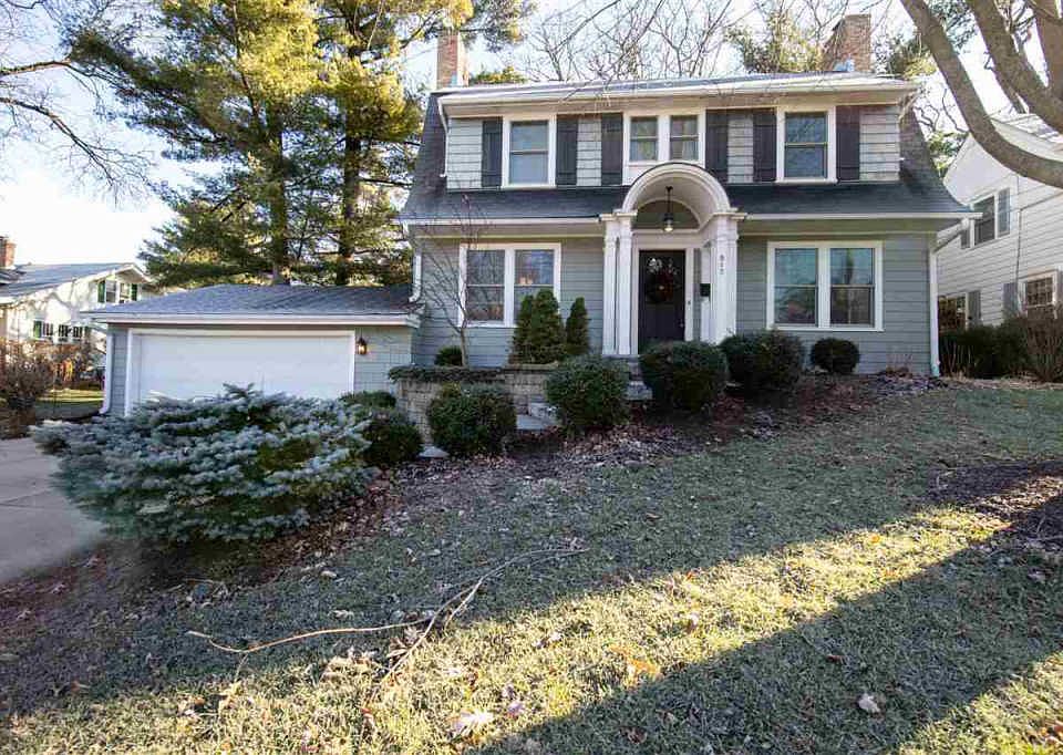 1st image of 817 Paris Ave